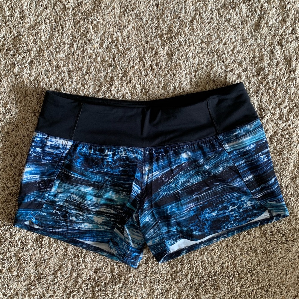 Lululemon Speed Up Short. Size 8. Hardly worn.